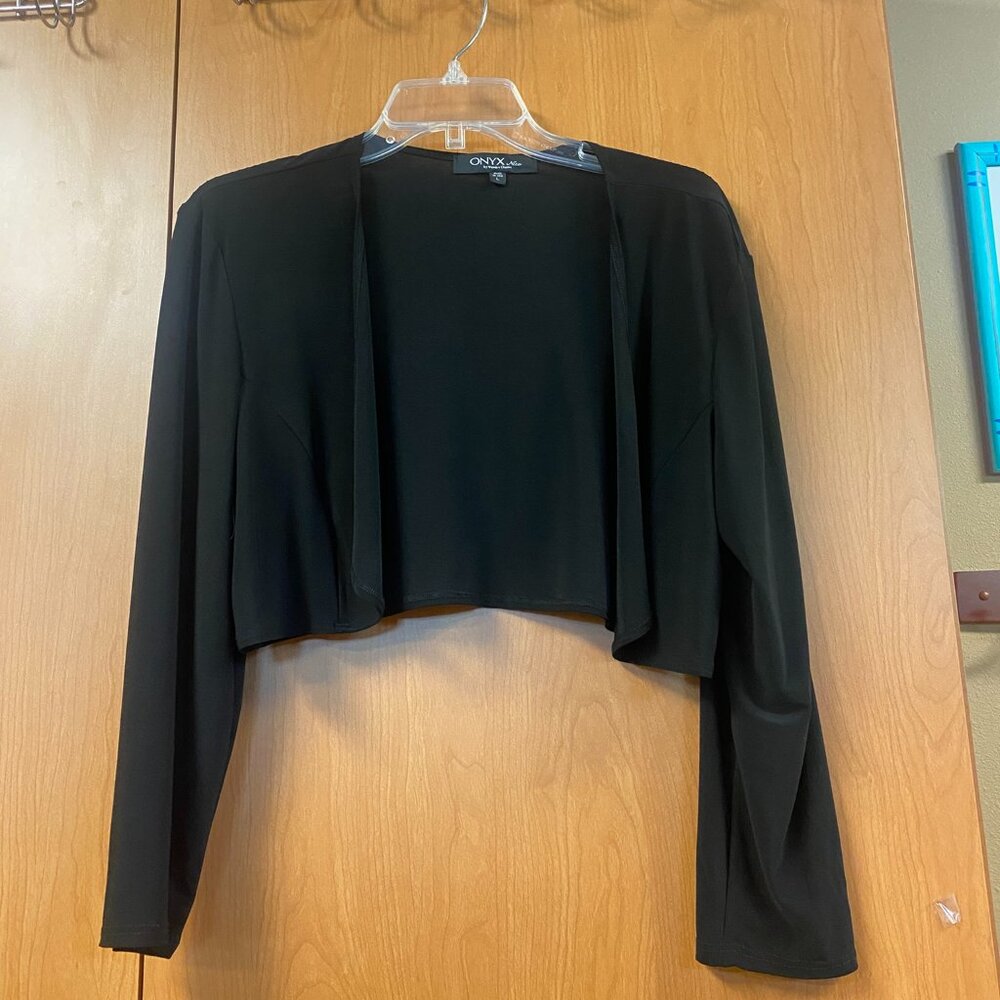 Black bolero size L, polyester